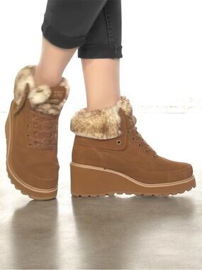 Roxy Alpine Collection Alma Lace Up Wedge Boots